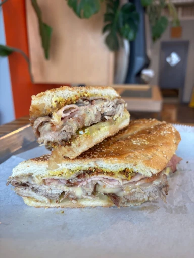 sandwich-special-101425